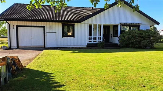 Hus till salu i Tanum - foto 1