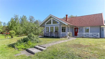 Hus till salu i Ronneby, Listerby