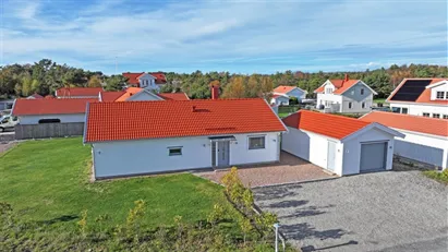 Hus till salu i Tanum, Grebbestad Hus till salu i Tanum, Grebbestad
