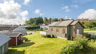 Hus till salu i Munkedal, Hällevadsholm